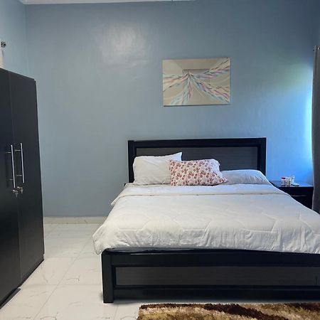 Afranasa Inn Tema Exteriér fotografie