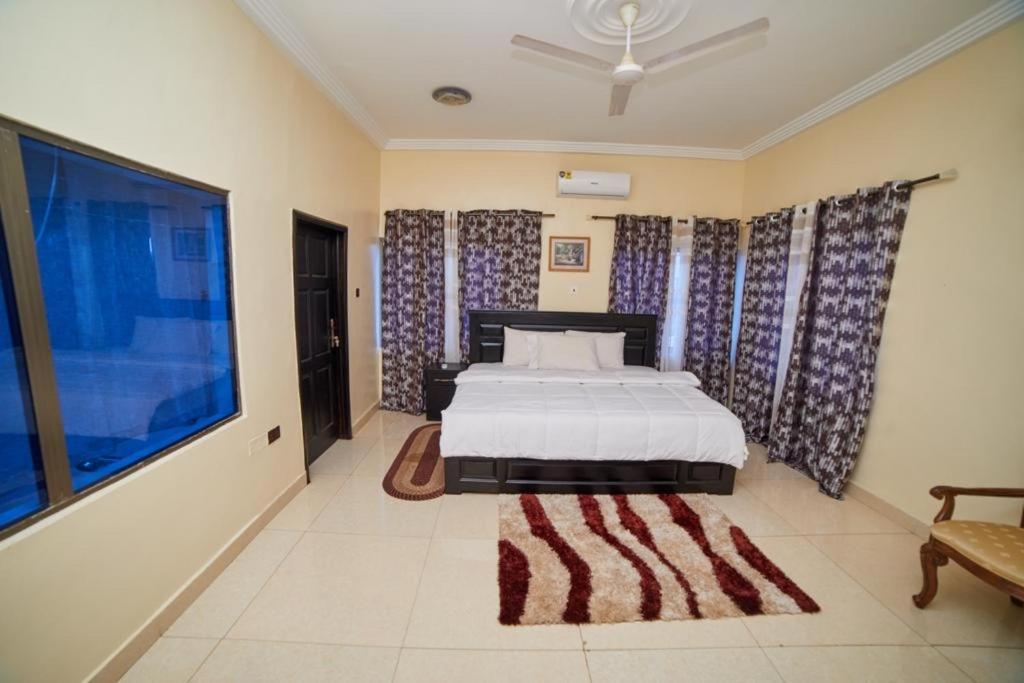 Afranasa Inn Tema Exteriér fotografie